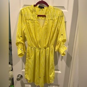 Shirt dress with cinch tie with pockets!!!